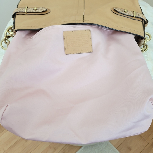 Coach Leather Collette Shoulder Bag Tan with Reptile skin Strap - Picture 8 of 9